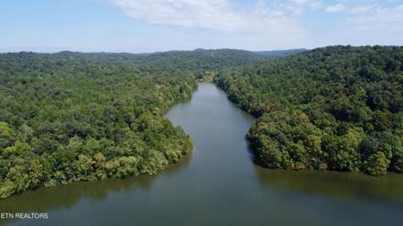400 Little Dogwood Valley Rd