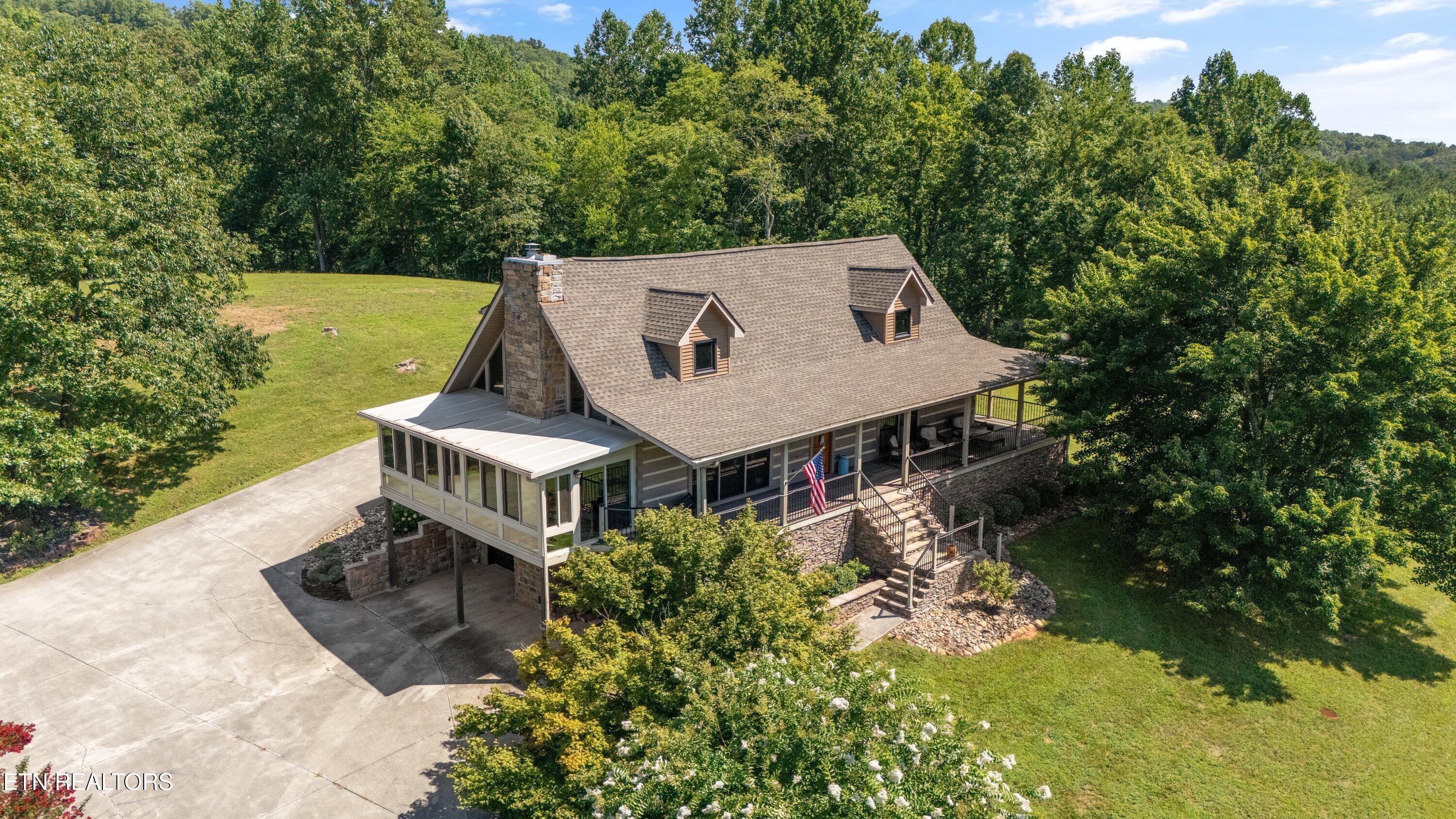 Image 3: 834 Shoal Creek Rd-007