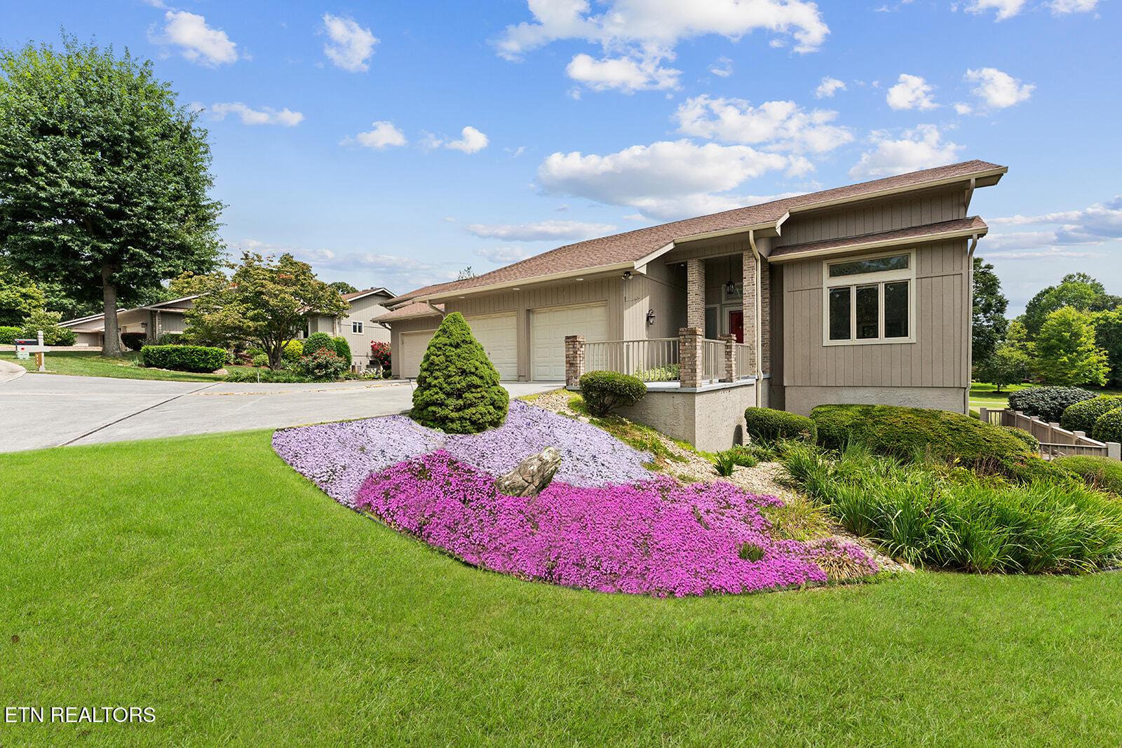 Image 2: DSC08044_Final