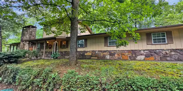 413 Hickory Tree Hollow Rd