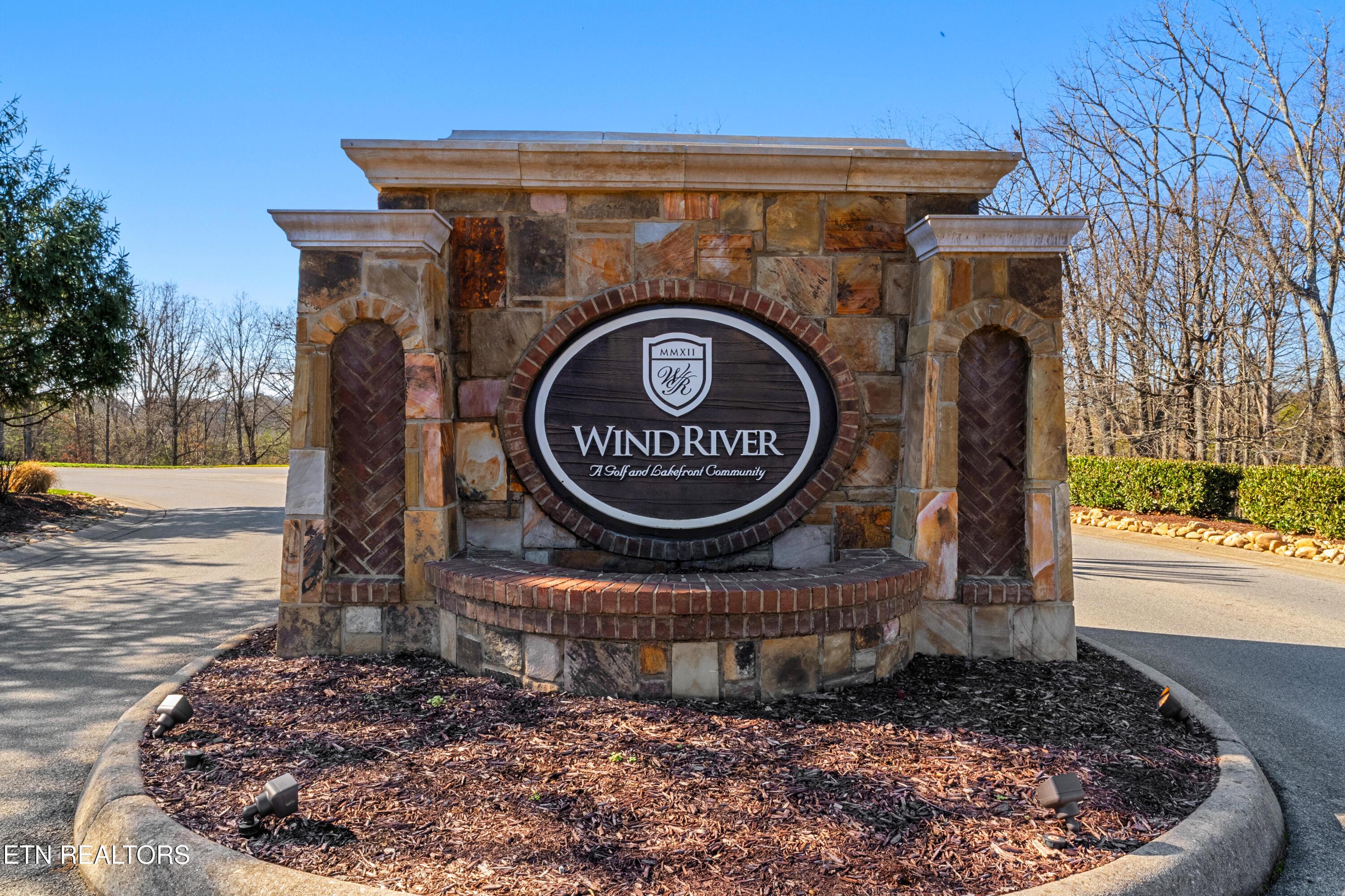 Image 4: Windriver Entrance