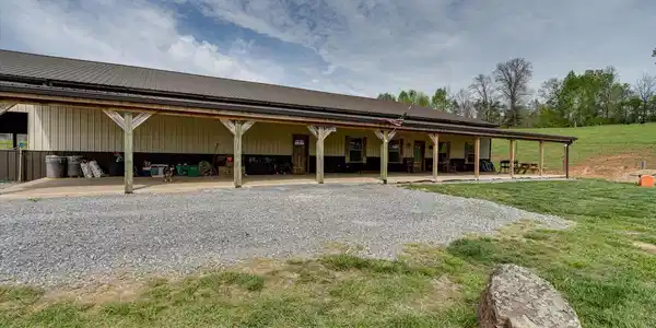 180 Mecca Pike