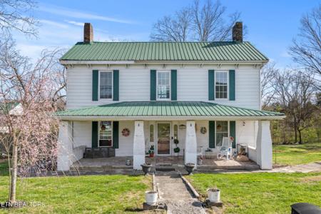 526 Old Middlesboro Hwy