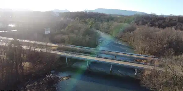 Image 4: I-40 Exposure