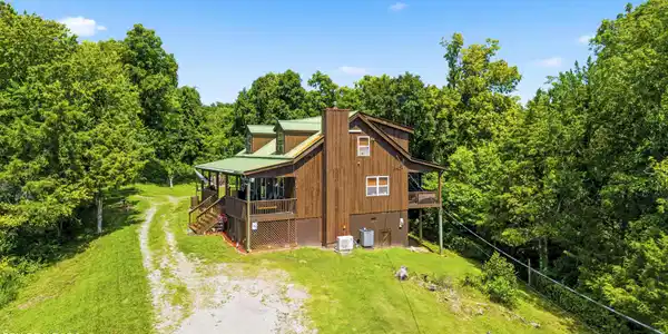 1819 Cody View Way