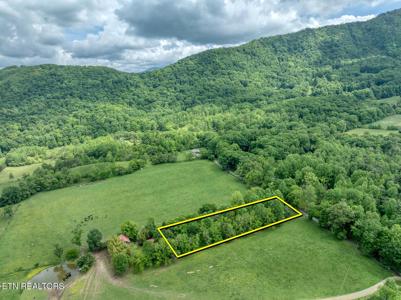 1153 Schoolhouse Gap Rd
