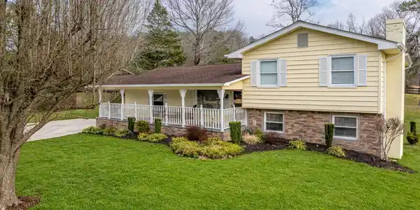 143 Shady Rd