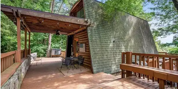 1020 Ski View Lane