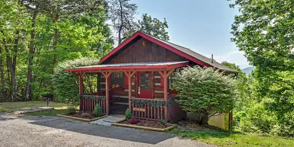 1818 Ridgecrest Drive