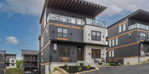 368 Rambling Creek Way