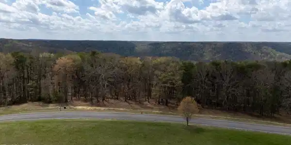Image 4: High Meadows Dr-4