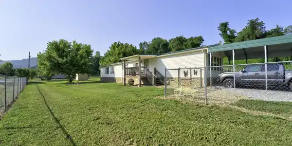 1872 Mitchell Farm Rd
