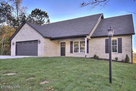 1023 Saint Johns Drive