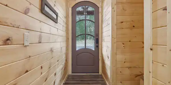 Image 3: Entryway