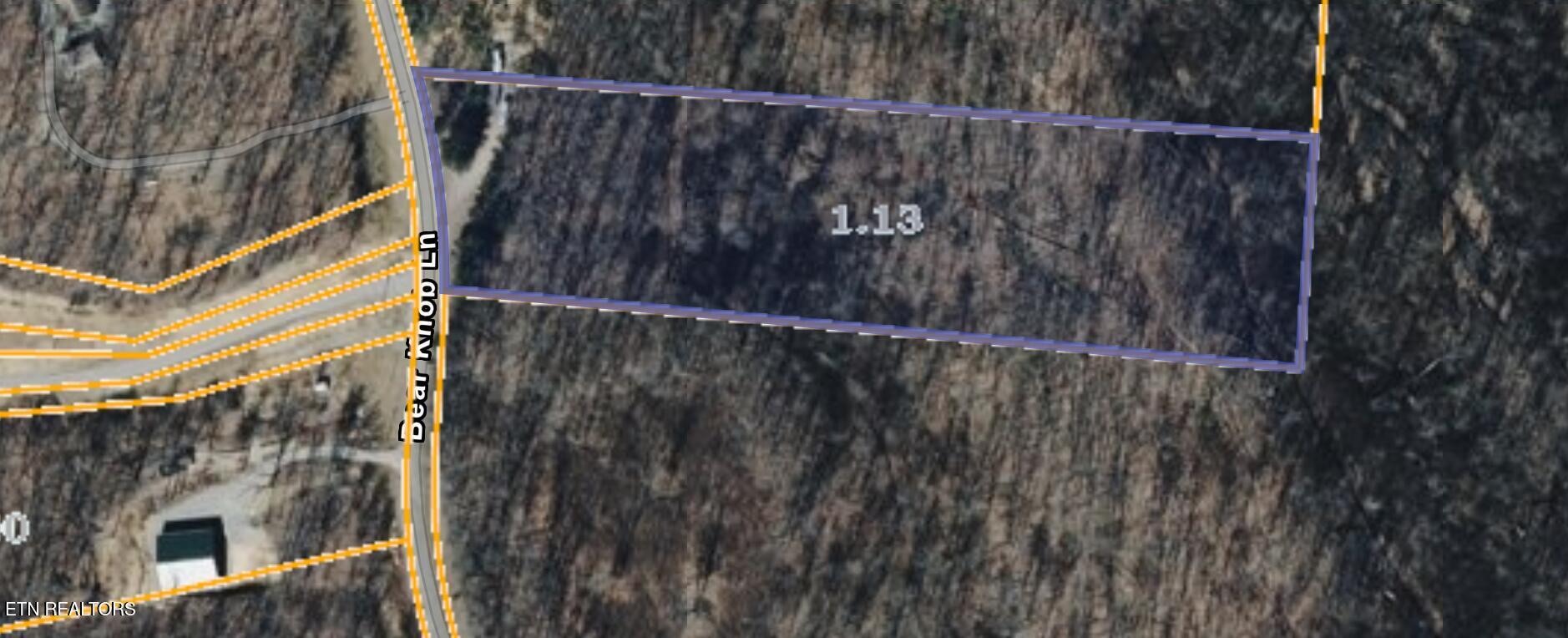 Image 2: Bear Knob Lot