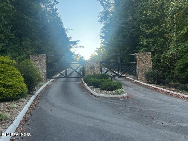 Image 3: Lot 3