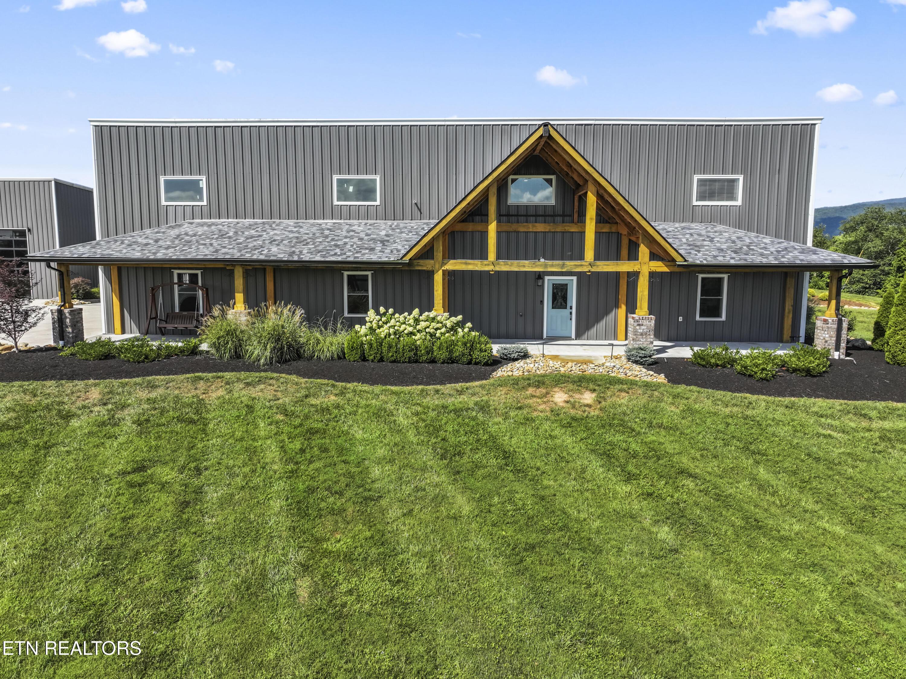 Image 2: photos_high_resolution_DJI_2025072522490