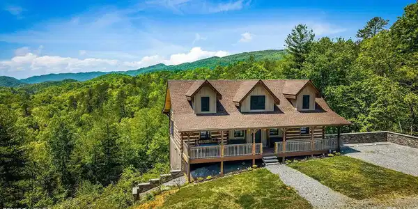 335 Hawken Drive