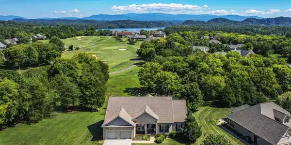 Image 3: DJI_0181 (1)