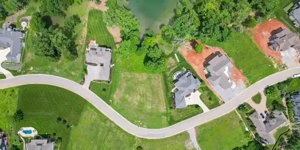 Image 4: 4-web-or-mls-006--FULL