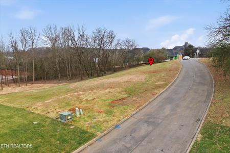370 Cormorant Drive