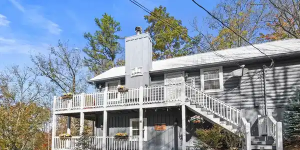 3809 Ravens Den Way
