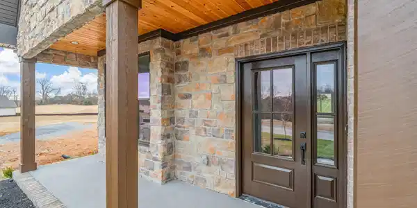 Image 4: 8-web-or-mls-204 Goldcrest Drive-41