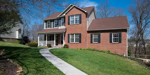 1722 Breezy Ridge Tr