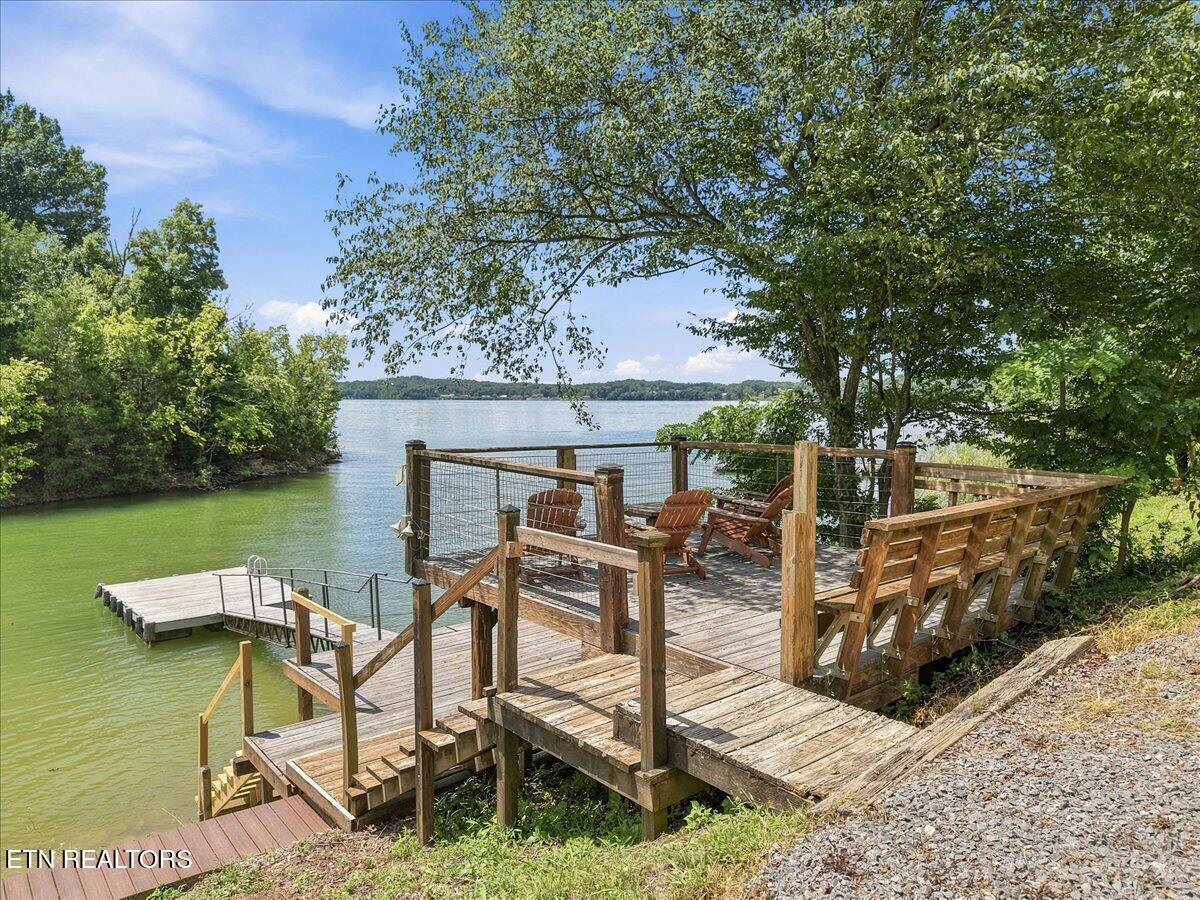 Image 4: 7-1225_Weaver_Lane_Dandridge_007