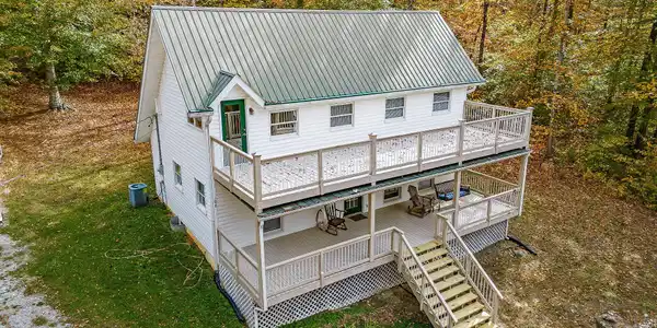 108 Lanham Lane