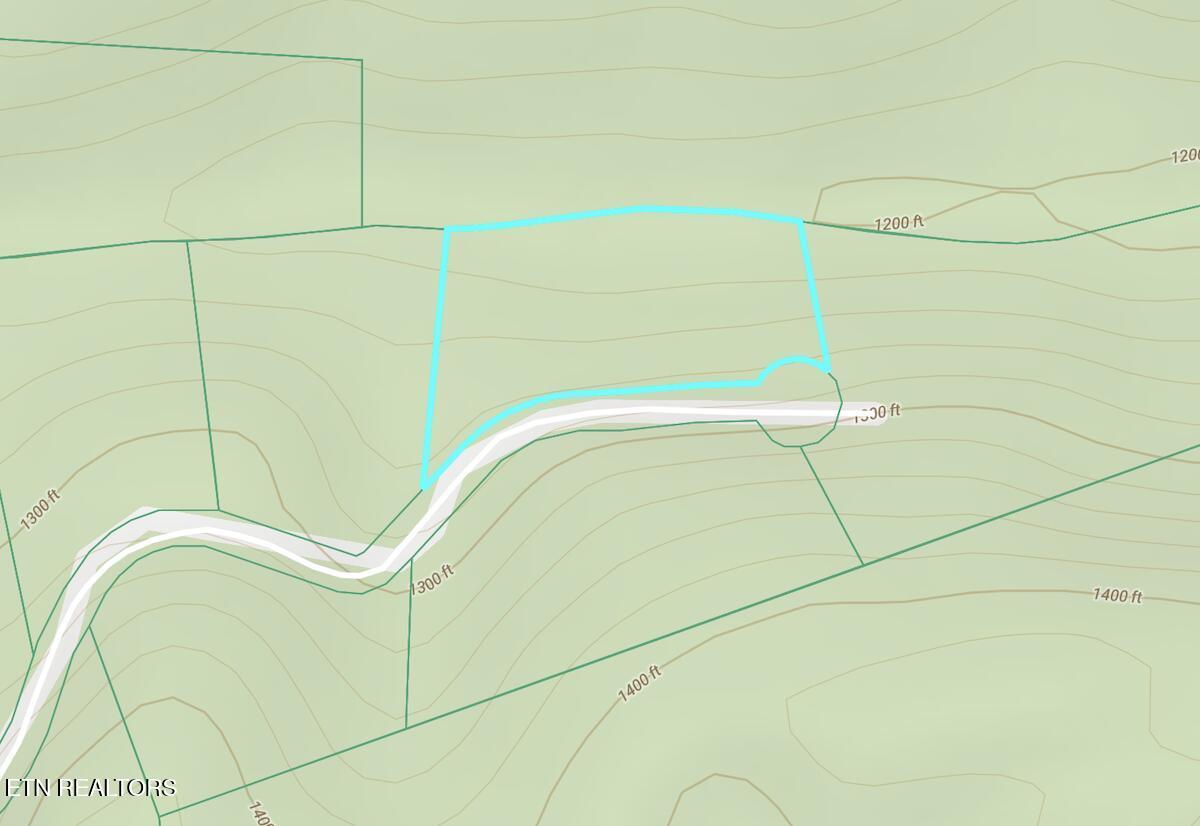 Image 2: LOT 16 TOPO