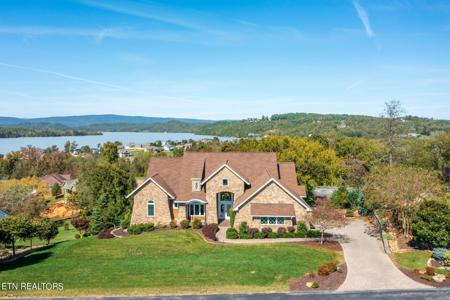 216 Majestic View Drive