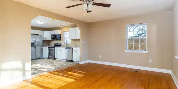 Image 3: Family Room Toward the Kitchen