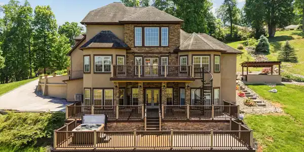 Image 2: 53-3419 Bentwood Dr54