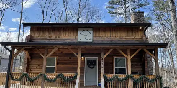 4716-4728 Fred Jennings Road