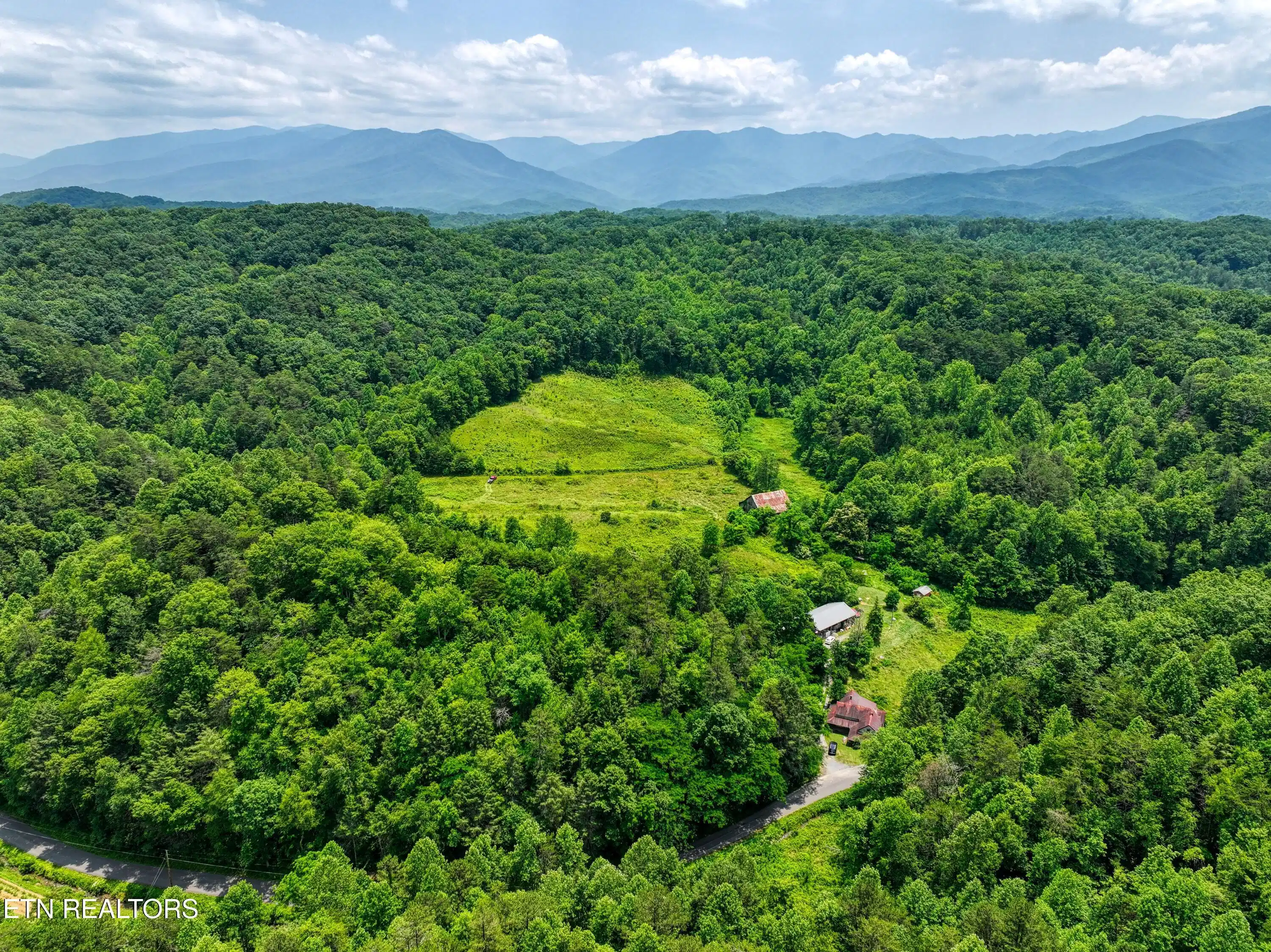Image 1: DJI_20250611133030_0839_D_64