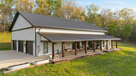 211 Brown Rd