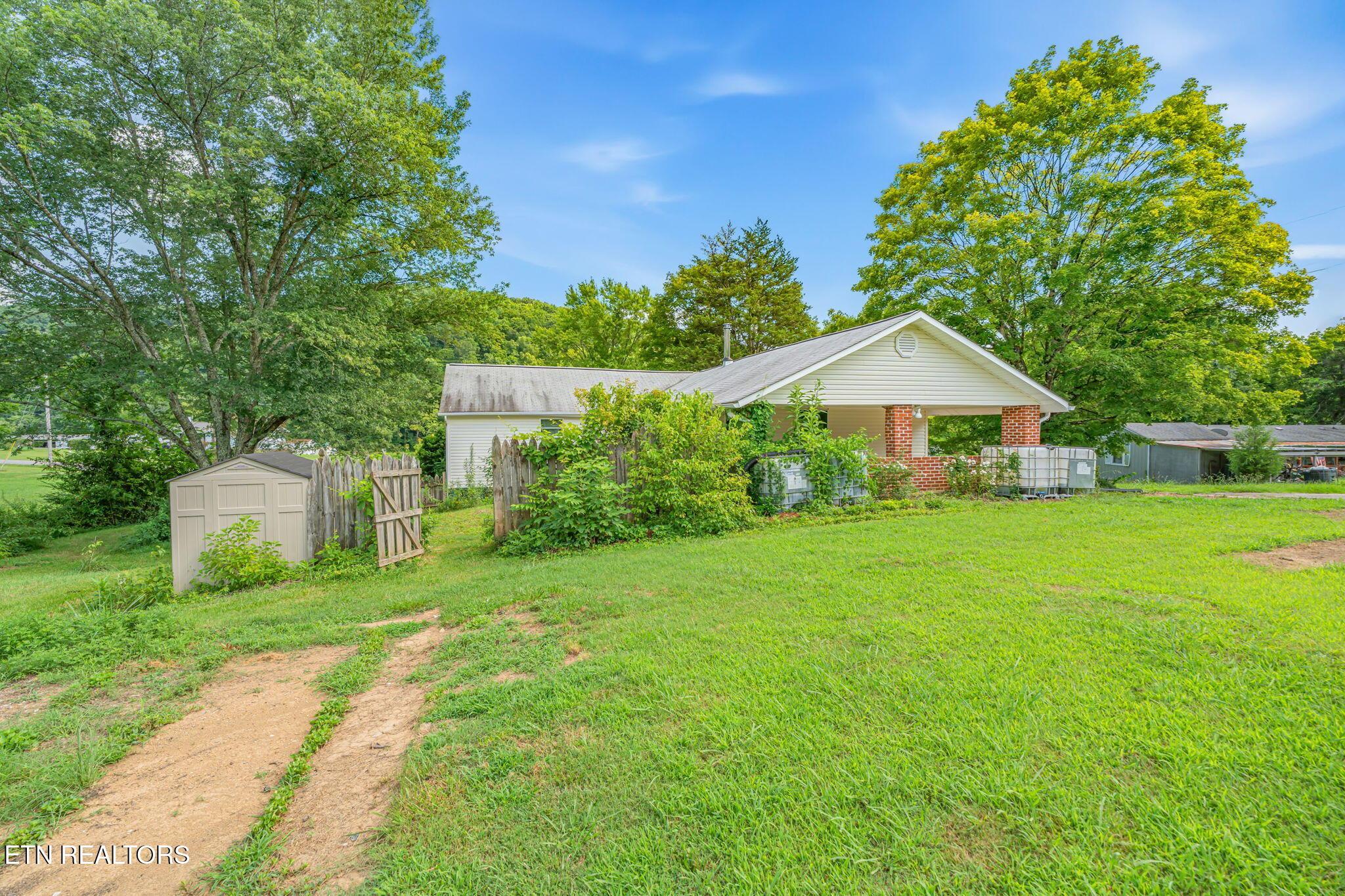 Image 4: 6-web-or-mls-231 Wright Road-5