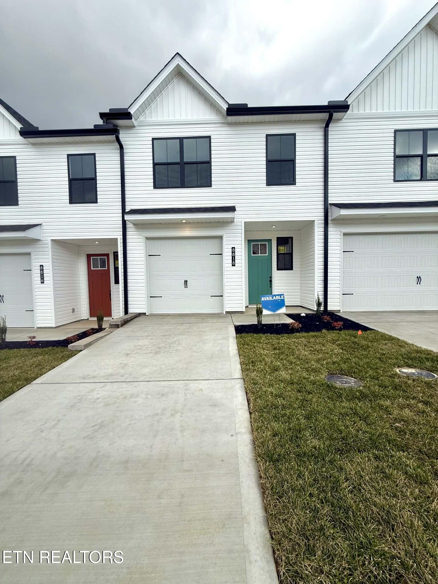 Image 1: 28bddf65-d460-4650-b53a-285a6e11ef15