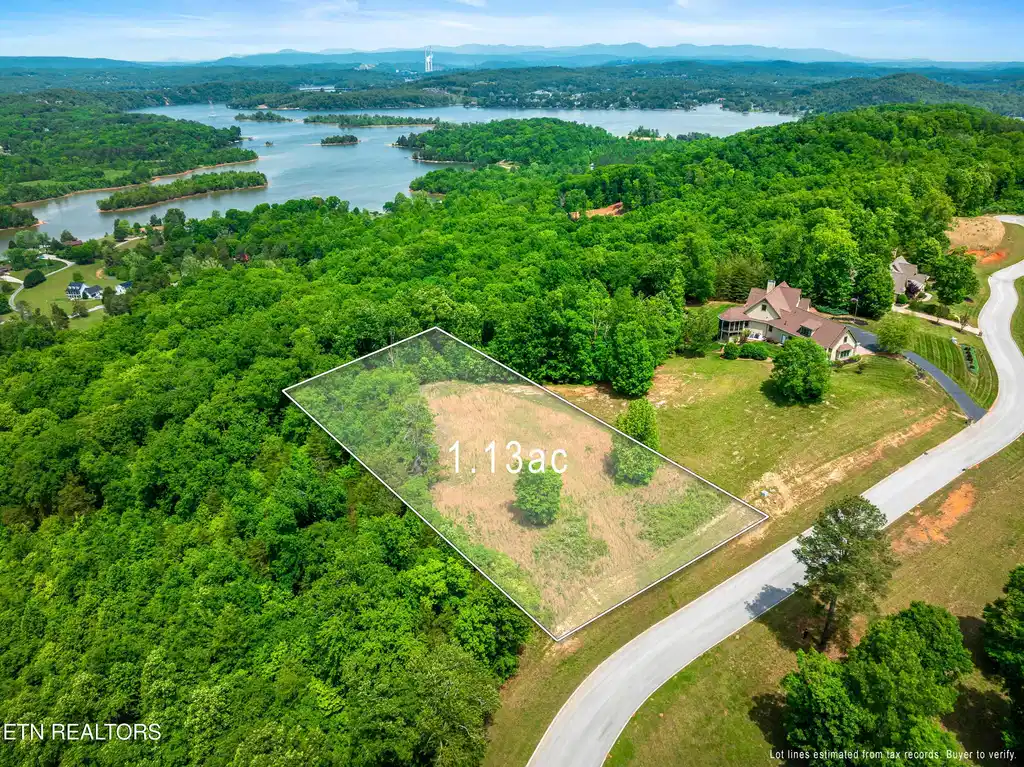 Image 1: 147 highland reserve way-1