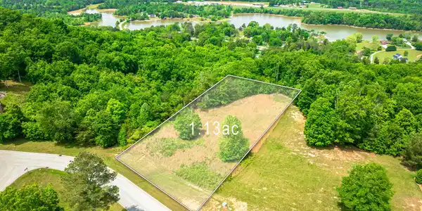 Image 3: 147 highland reserve way-3