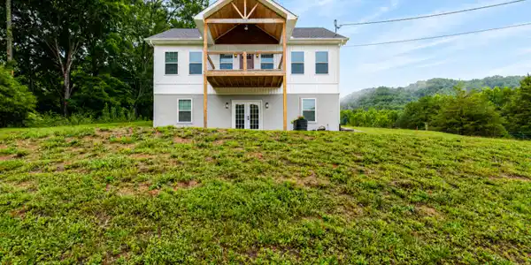 415 Meadow View Drive