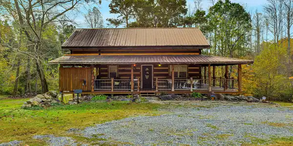 221 Caney Creek Rd