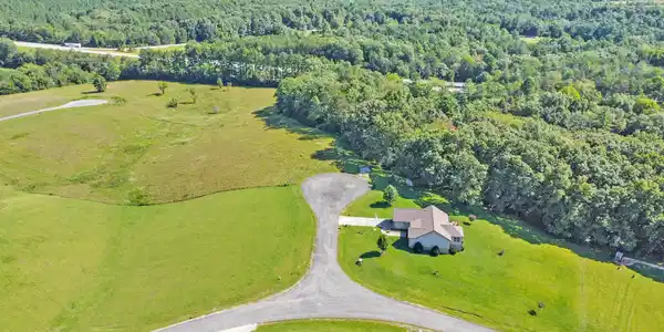 Image 3: dji_0904-dji_0906