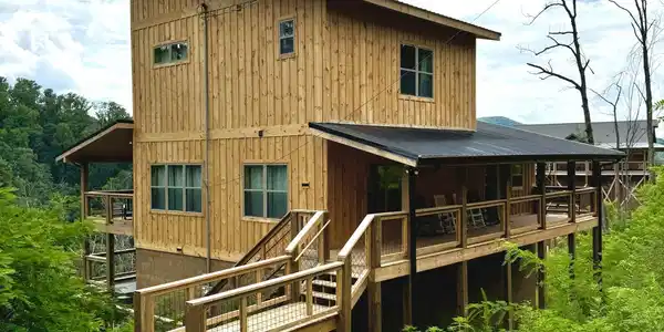 2220 Headrick Lead