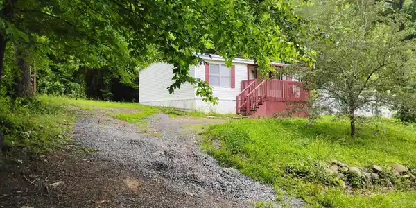 1009 Lin Creek Drive