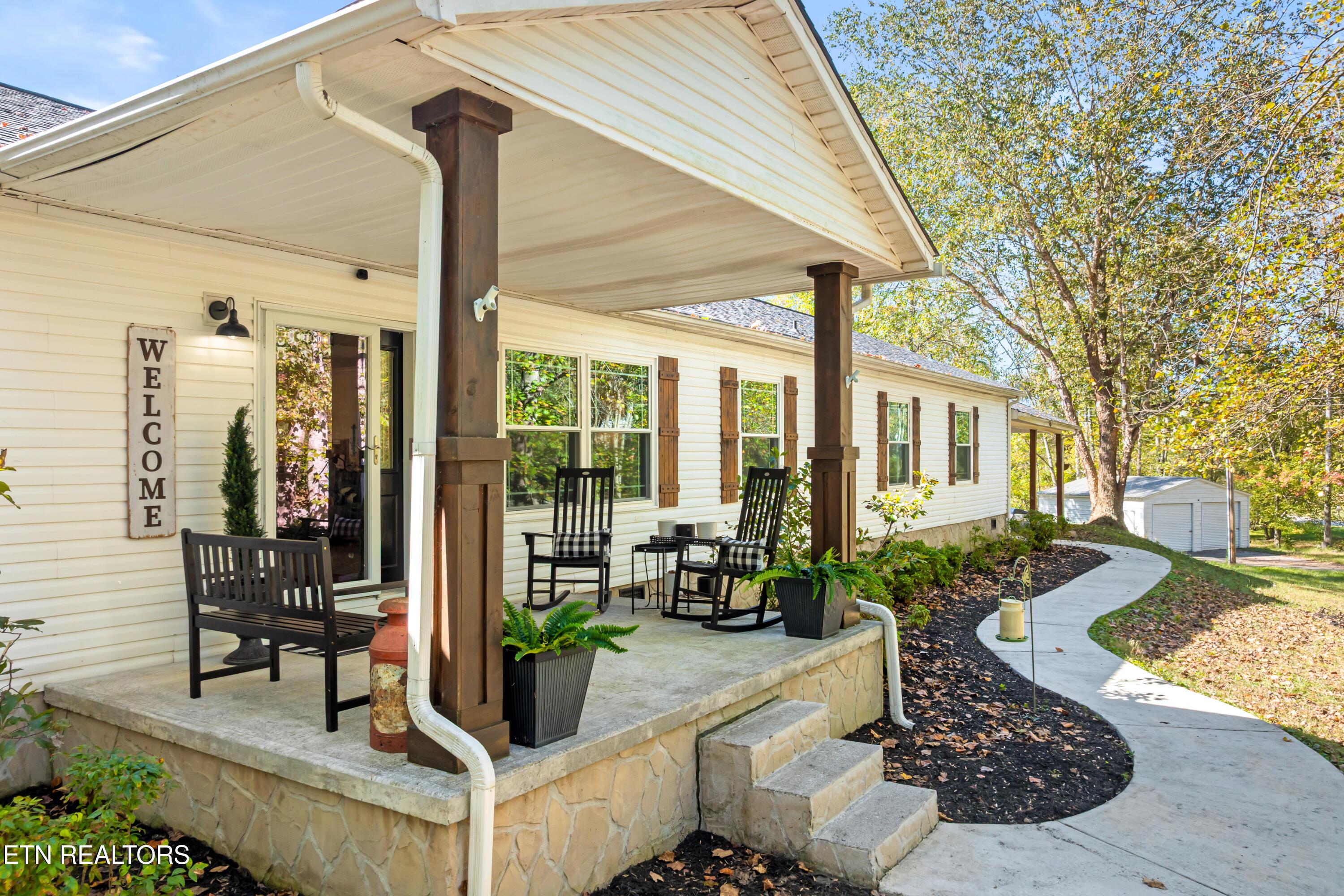 Image 2: 110 Beech Fork Lane-4