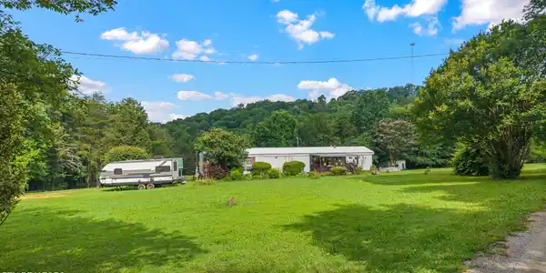 205 County Road 652