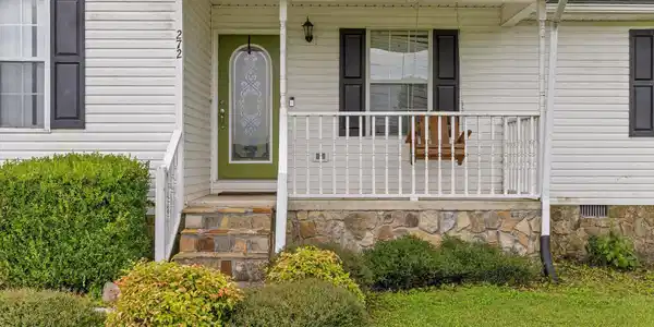 Image 2: porch