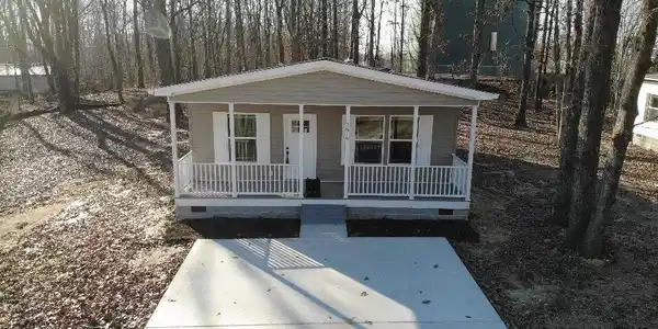 1619 Scenic Drive